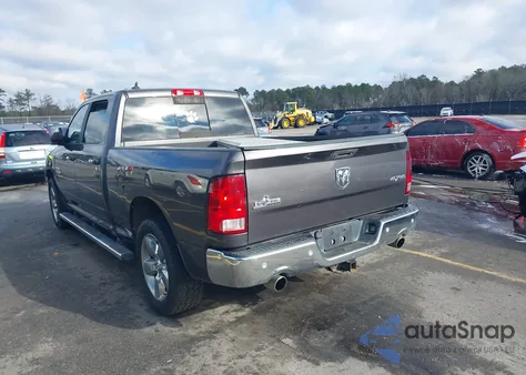 2017 Ram 1500 Big Horn 4X4 6'4 Box z USA, uszkodzony, nr VIN 1C6RR7TT5HS569168